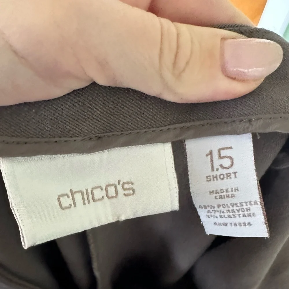 Chicos Pants Lot Of 2 Sz 10 Short So Slimming Sz 1.5 Career Office Trouser - Picture 6 of 6